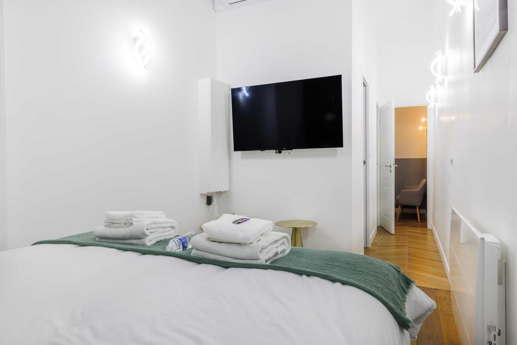 2br-6p - Gare De L'est Appartement